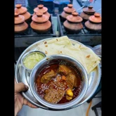 Rumali with Handi Beef / হান্ডি গরুর মাংসের সাথে রুমালি রুটি